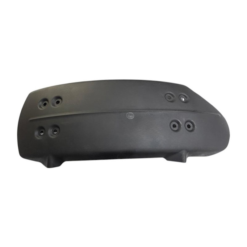 Крыло переднее правое RH 400/D7801, 332/C7715